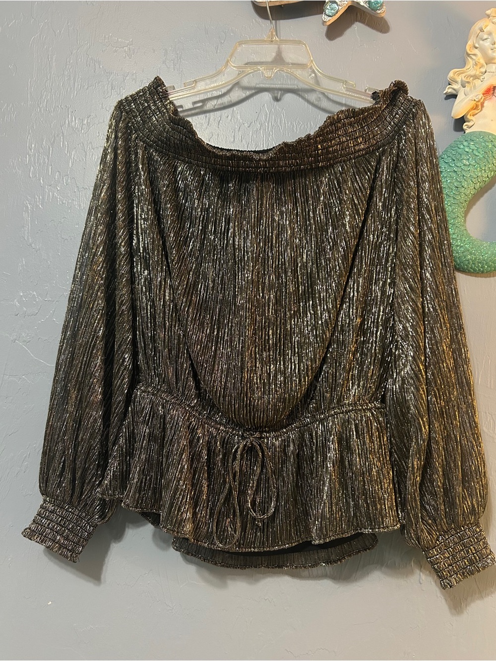 White House Black Market Gold Metallic Off the Shoulder Top - Size Large